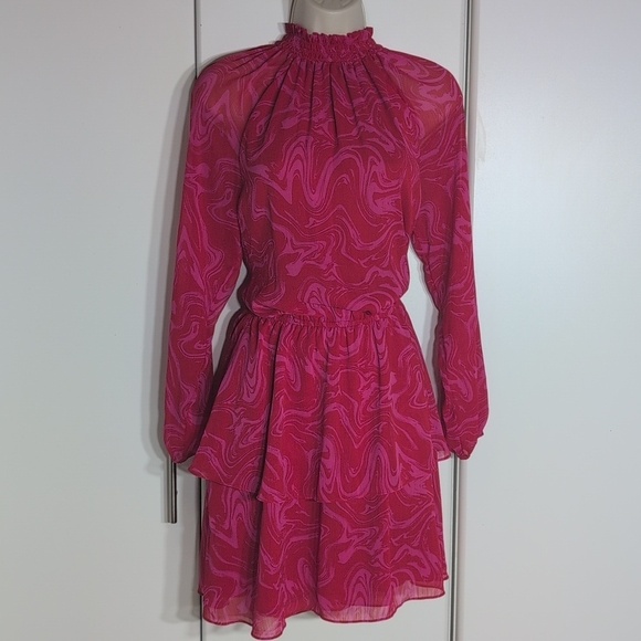 Scoop Dresses & Skirts - Scoop Elegant Dres Red/Pink Size Small